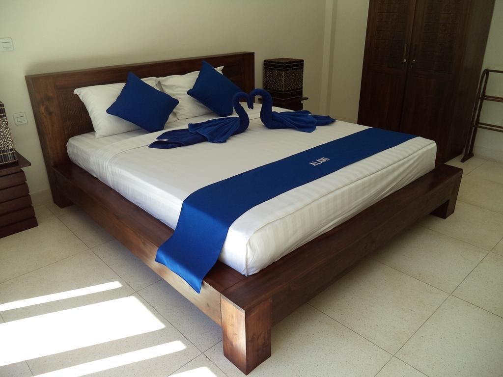 Alami Resort, Restaurant And Dive Center Amed Екстериор снимка