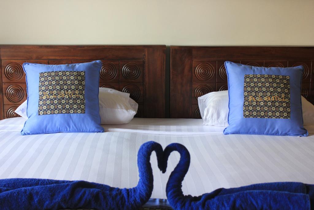Alami Resort, Restaurant And Dive Center Amed Екстериор снимка