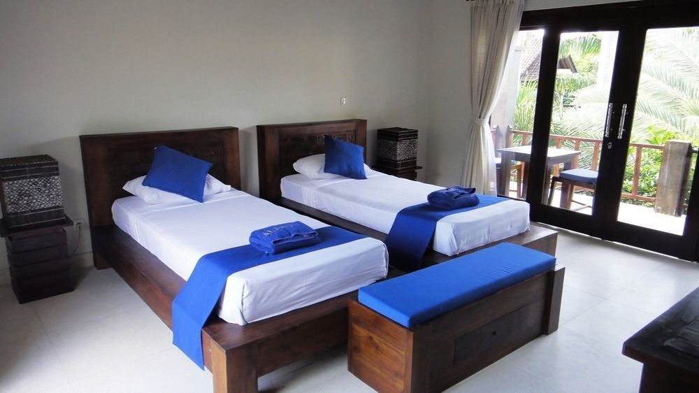 Alami Resort, Restaurant And Dive Center Amed Екстериор снимка
