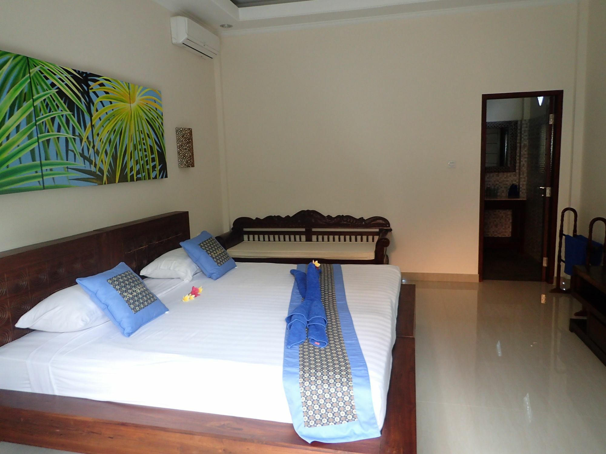 Alami Resort, Restaurant And Dive Center Amed Екстериор снимка