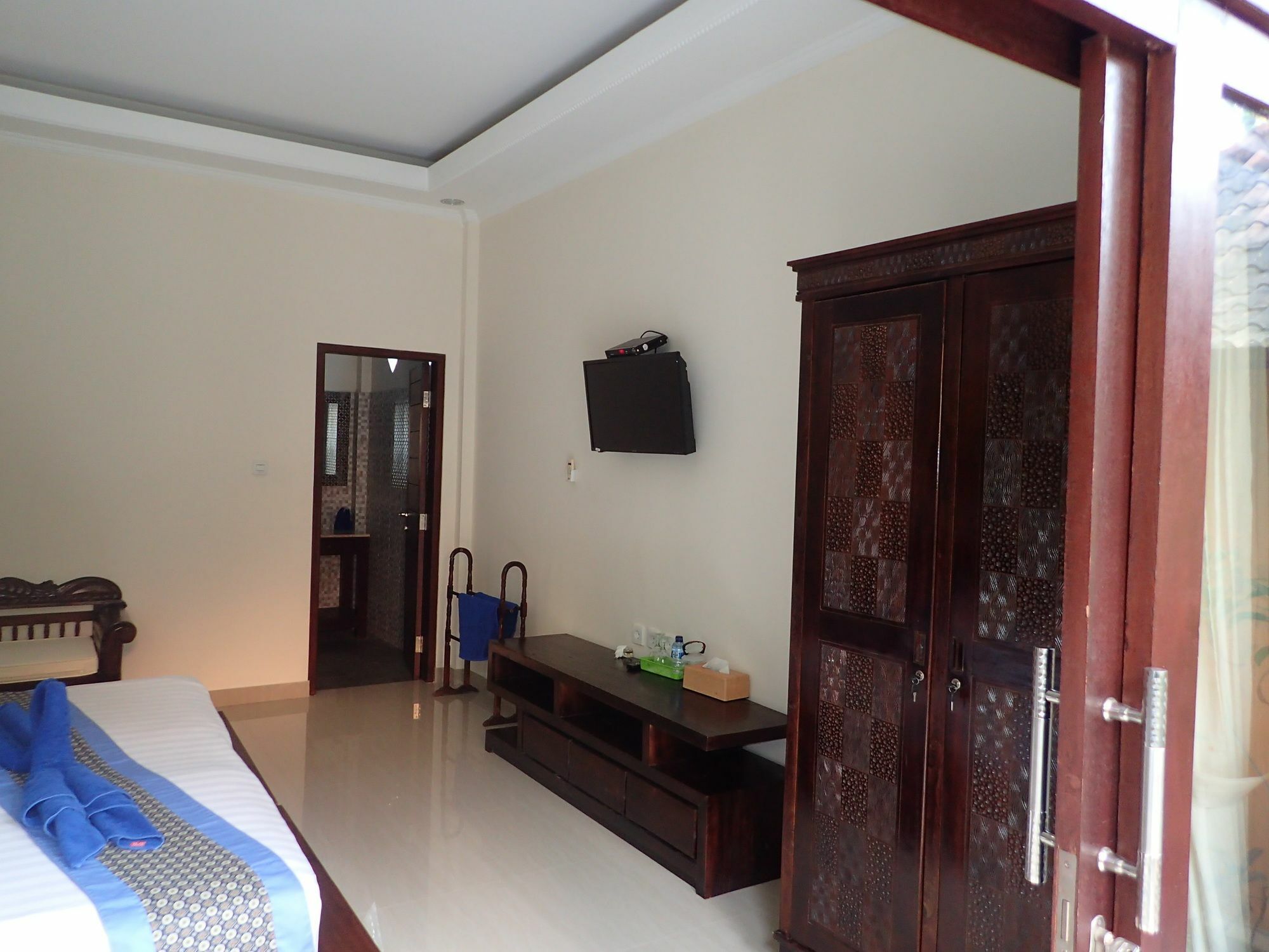 Alami Resort, Restaurant And Dive Center Amed Екстериор снимка