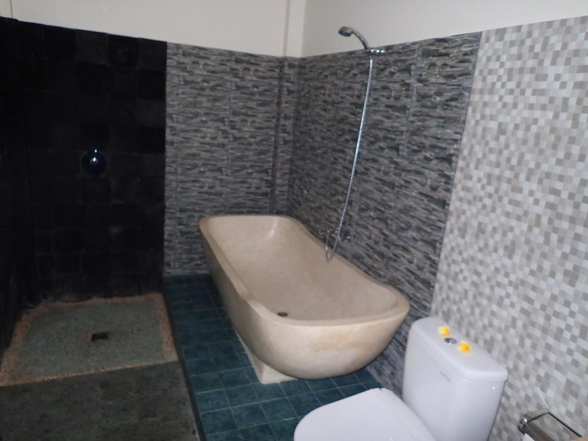 Alami Resort, Restaurant And Dive Center Amed Екстериор снимка
